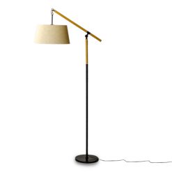 Elegantna podna lampa od drveta i metala sa abažurom i jednim slijaličnim grlom E27.